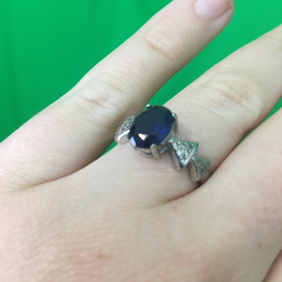 Accent Fashion Rings - Picture 8 of 8